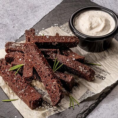 Чесночные гренки, 110г в Бенджамин по цене 349 ₽