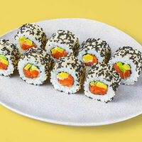 Ролл Филадельфия в кунжуте в Галерея Суши