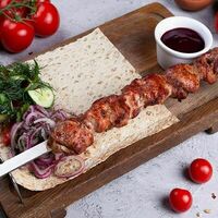 Шашлык из индейки с ежевичным соусом в Баклажан в ТЦ 