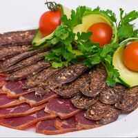 Бастурма, суджук в Уют