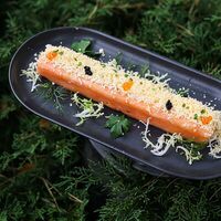 Салат мимоза в Chalet River Club