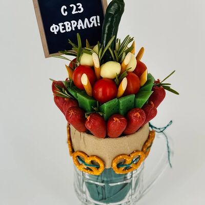 Закуски в кружке с 23 февраля с кренделькамив Дарите красиво по цене 4401 ₽