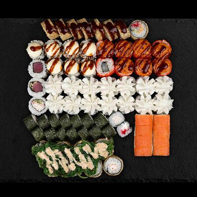 Сет аппетитный в Суши Фишка по цене 2640 ₽