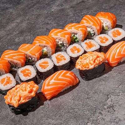 Ассорти Филадельфия в Перформанс вкуса по цене 1480 ₽