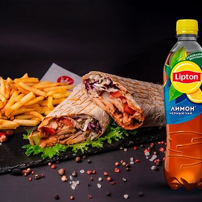 Шаверма с курицей, картофель фри и черный чай Lipton с лимоном в SHAWARMA HOUSE по цене 850 ₽