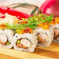 Эби Манго-Чили Маки в Луиджи & Тосё