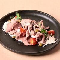 Вителло тоннато в Папи бар