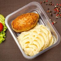 Котлеты Особые с картофельным пюрев Европа