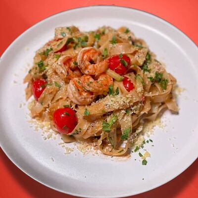 Паста с креветками в Tamakisushi по цене 3000 ₸