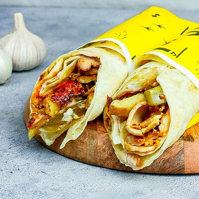 Шаурма в питев Shawarma & Bakery по цене 260 ₽