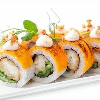 Санрайз ролл в Fusion Sushi