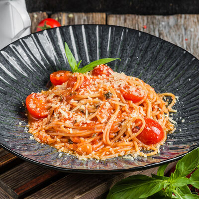 Помидорини в Пряности & Радости на Московском по цене 490 ₽