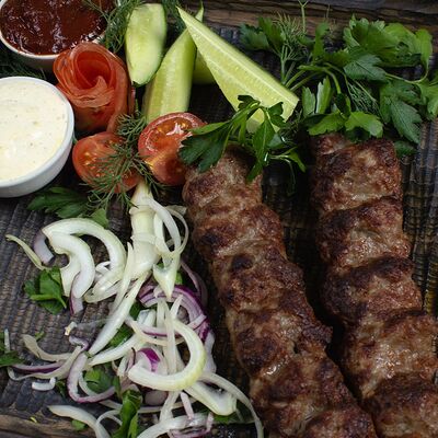 Люля-кебаб Говядина в Кафе Мон ШАЛЕ по цене 432 ₽