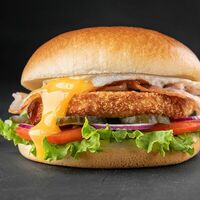 Бургер Чикен-барбекю в Gellert Bar