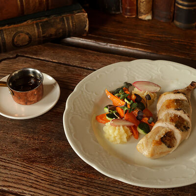 Грудка с трюфелем в Кафе Пушкинъ по цене 2490 ₽