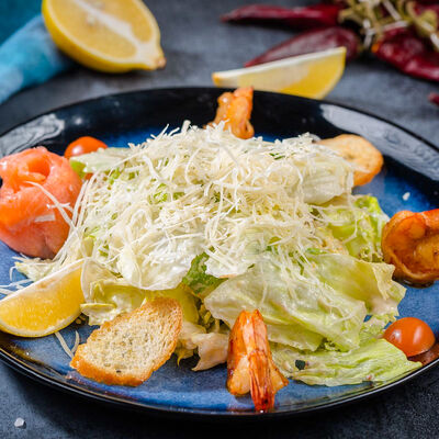 Салат Царь Цезарь в Сахара по цене 2150 ₽