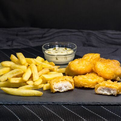 Фиш энд чипс в Dонер Баzа по цене 479 ₽