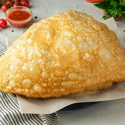 Чебурек с адыгейским сыром в Рестомаркет Китчен по цене 270 ₽