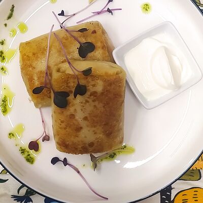 Блинчики с мясом в Охота есть по цене 403 ₽