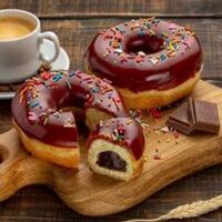 Донат с шоколадной начинкой в Bob Coffee