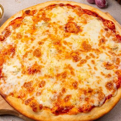 Пицца четыре сырав Объект по цене 875 ₽