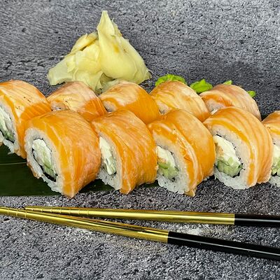 Нью-Йорк в Андеграунд Pizza & Sushi по цене 552 ₽