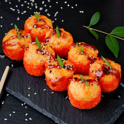 Ролл запечённый Тунец в Суши и Роллы по цене 699 ₽