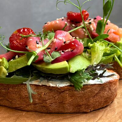 Брускетта с лососем в Парус по цене 820 ₽