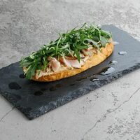 Брускетта с индейкой и грибным кремом в Баклажан Озерки