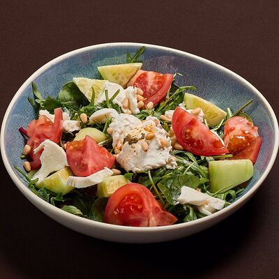 Салат Овощной с сыром в Реальные бургеры по цене 640 ₽