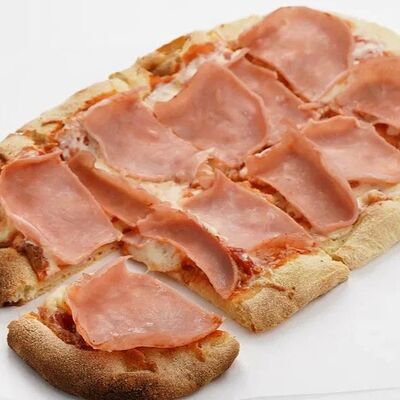 Пицца Ветчина в Pizzatta по цене 462 ₽