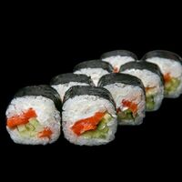 Ролл Филадельфия Маки в Sushi Fabrika