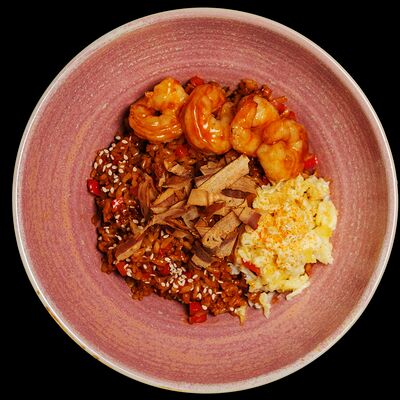 Жареный рис с креветками в Ramenshop по цене 590 ₽