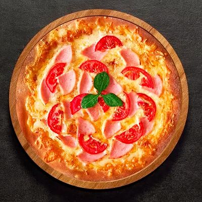 Пицца С Ветчиной 30 см в ПиццаПлюс по цене 870 ₽