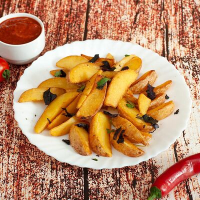 Картофель по-деревенски в Food Moscow по цене 180 ₽