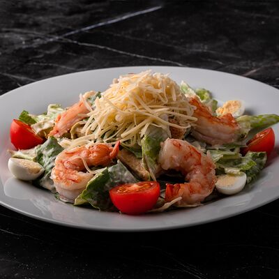 Цезарь с креветками в Оливье по цене 650 ₽