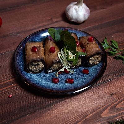 Баклажаны с орехами в Хинкальная Легенда по цене 580 ₽