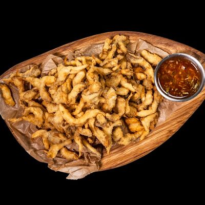 Хрустящие вешенки в Beer & Fire Grill по цене 587 ₽