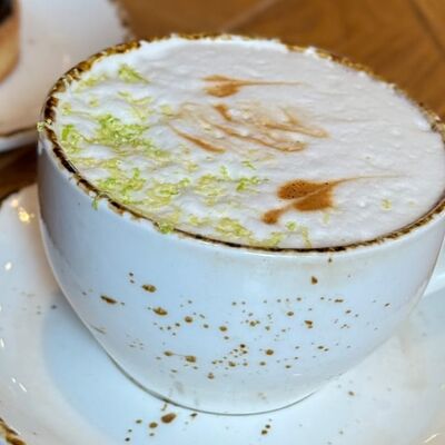 Латте Цитрусовыйв Патисари по цене 306 ₽