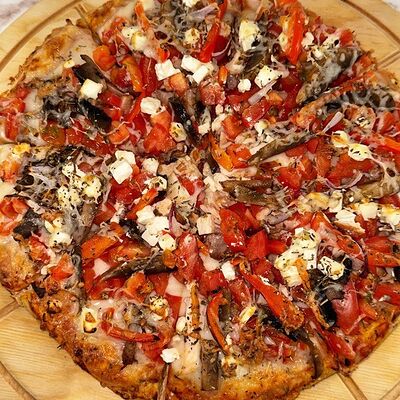 Пицца Греческая с курицей в Жпит по цене 1150 ₽