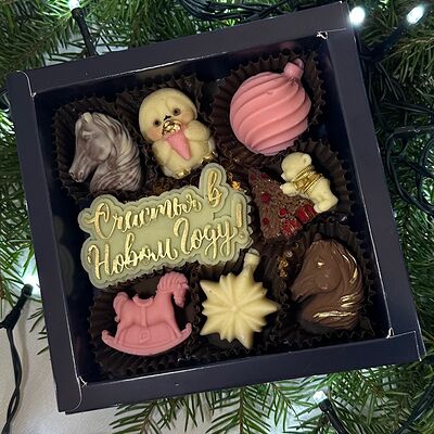 Шоколадные конфеты счастья в новом году в Allowberry по цене 1990 ₽