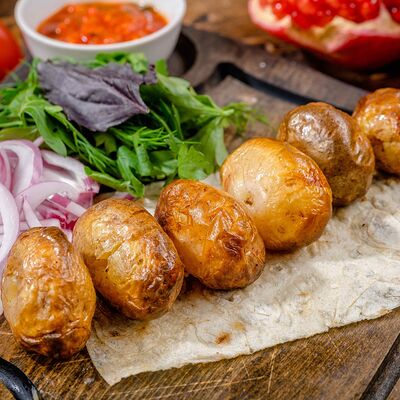 Молодой картофель беби в Шашлык Хаус Grill Premium Combo по цене 350 ₽