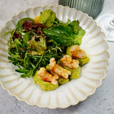 Салат Креветка и Цитрусы в Gaudi по цене 1170 ₽