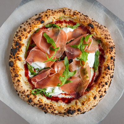 Пармская ветчина в Пицца 22 сантиметра по цене 940 ₽