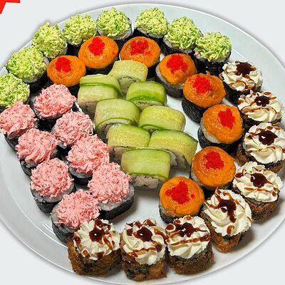 Сет Идеальный в Суши кинг по цене 1090 ₽