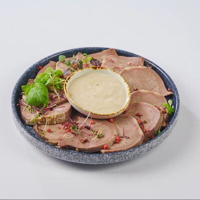 Говяжий язык в Фабрика по цене 2015 ₽