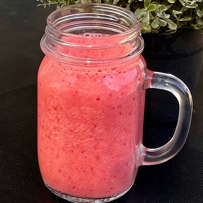 Смузи Ягодный в Coffee Pit по цене 350 ₽