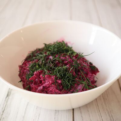 Салат Свекла с майонезом в Чистинский по цене 130 ₽