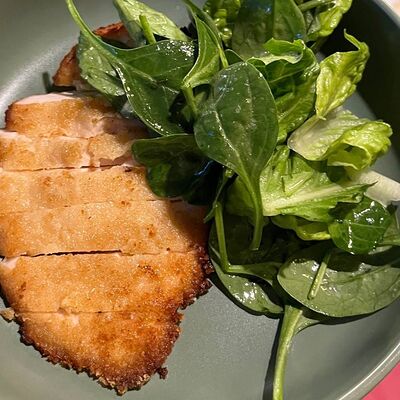 Шницель куриный и салат в ШефМалина по цене 780 ₽