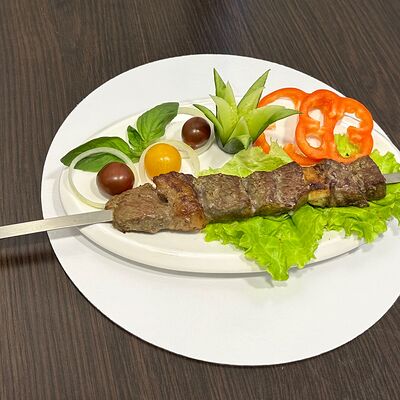 Кусковой говяжий шашлый в Шашлык №1 по цене 512 ₽
